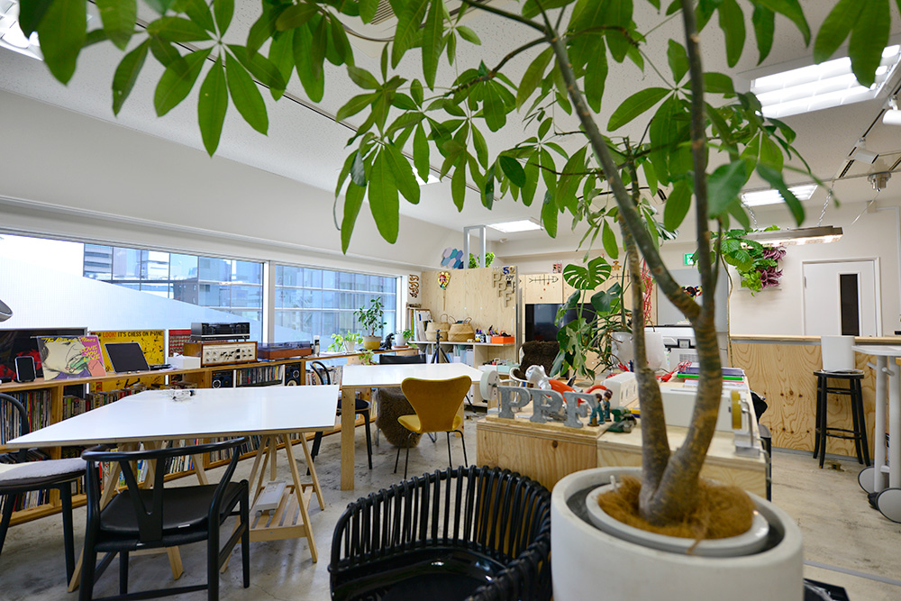 pp52 Creative Office④